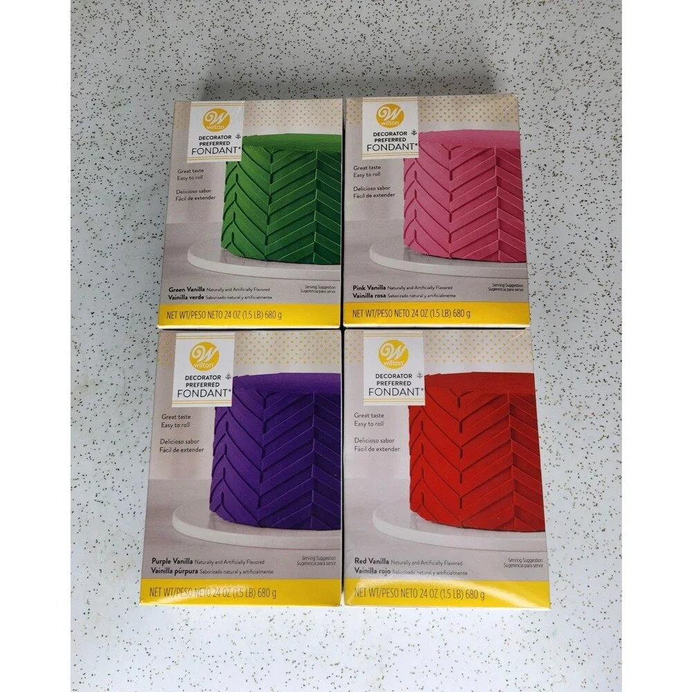 Wilton Decorator Preferred Mixed Fondant, Vanilla Flavor Fondant Icing 24 oz Lot